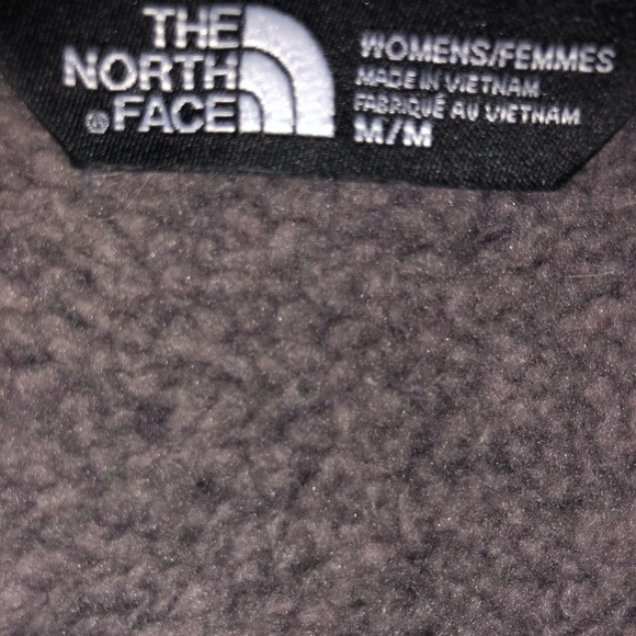 North Face Fleece Zip Up - Picture 6 of 8